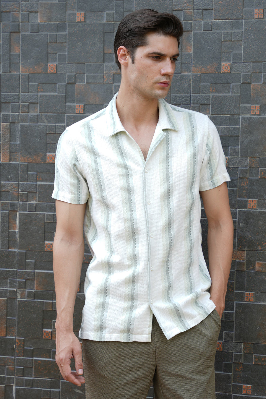 Vintage - Textured Striped Shirt - Green