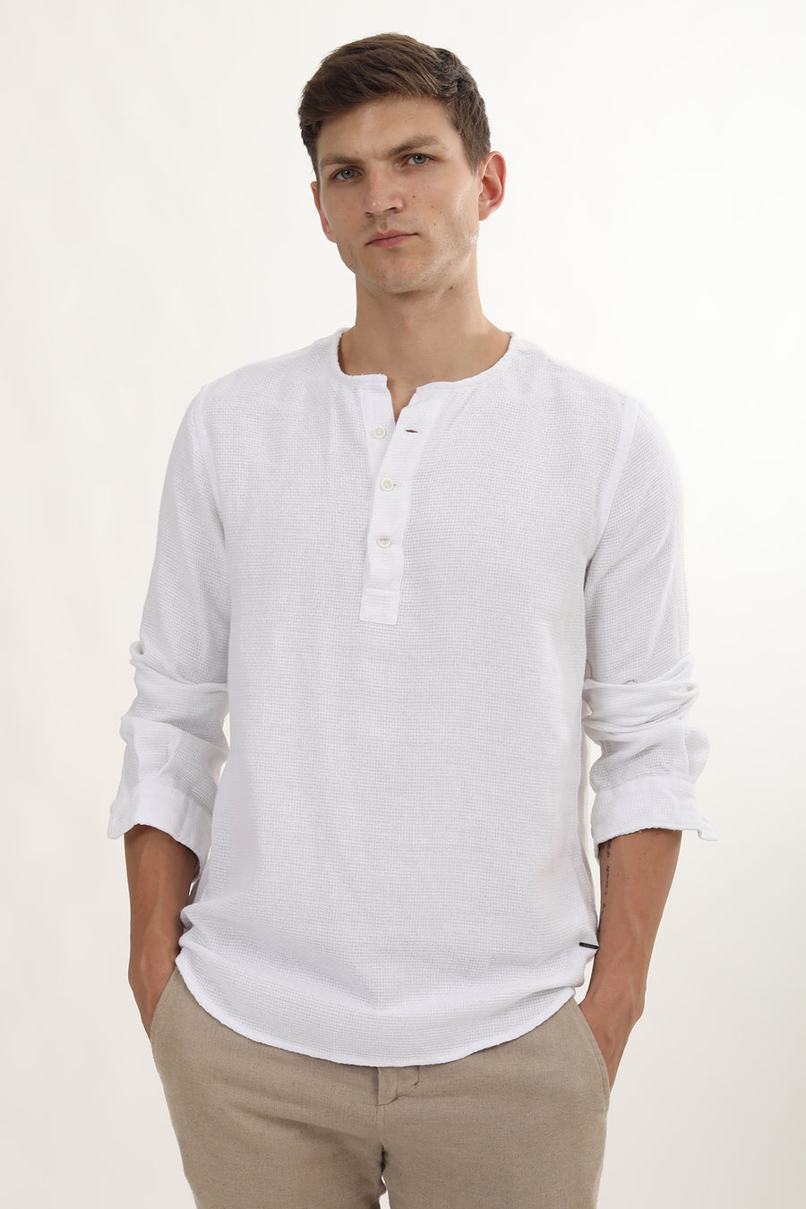 Vivien - Jute Textured Kurta Shirt - White