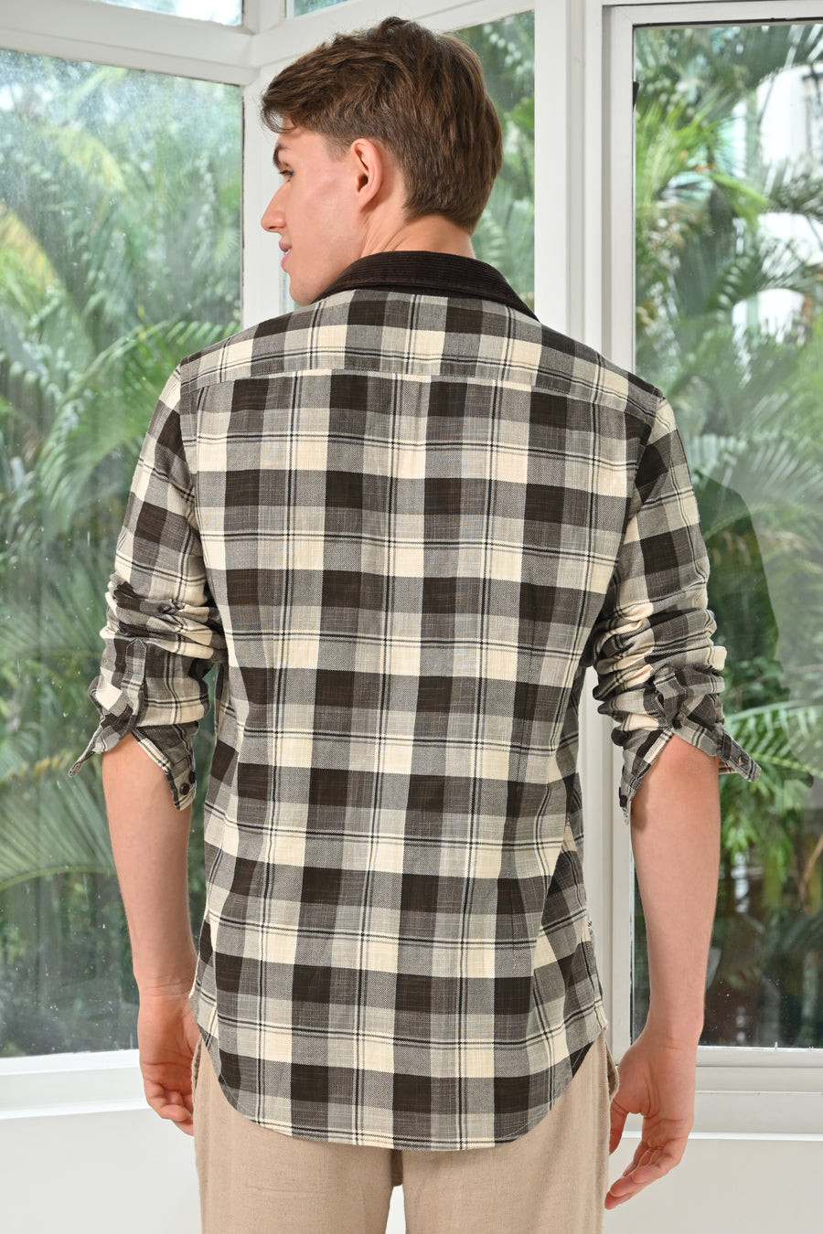 James - Cotton Check Shirt With Corduroy Collar - Brown