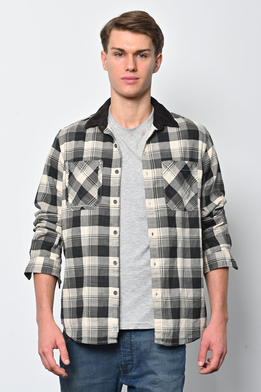 James - Cotton Check Shirt With Corduroy Collar - Black