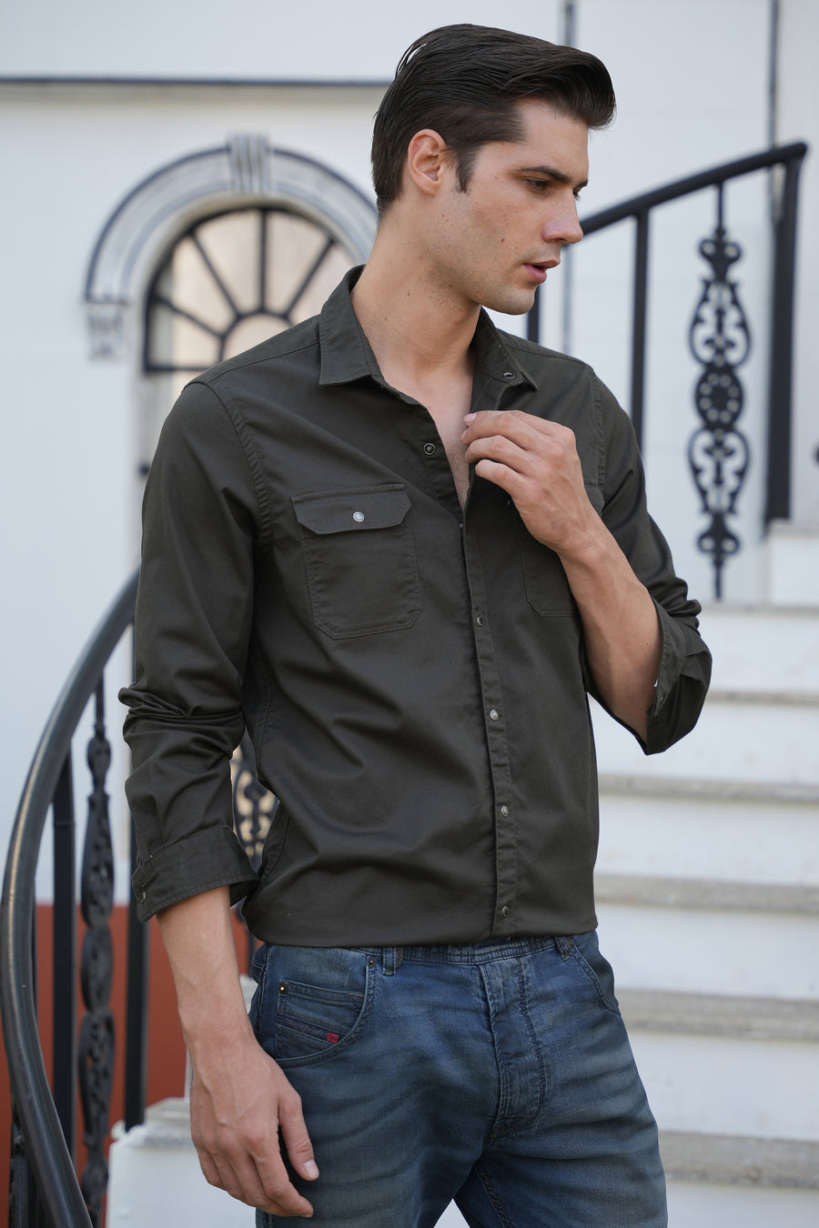 June - Pocketed Cotton Solid Shirt - Olive