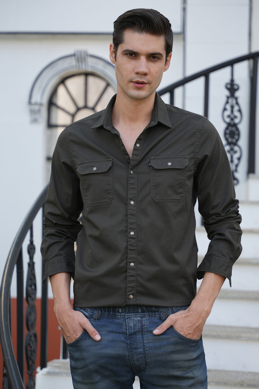 June - Pocketed Cotton Solid Shirt - Olive