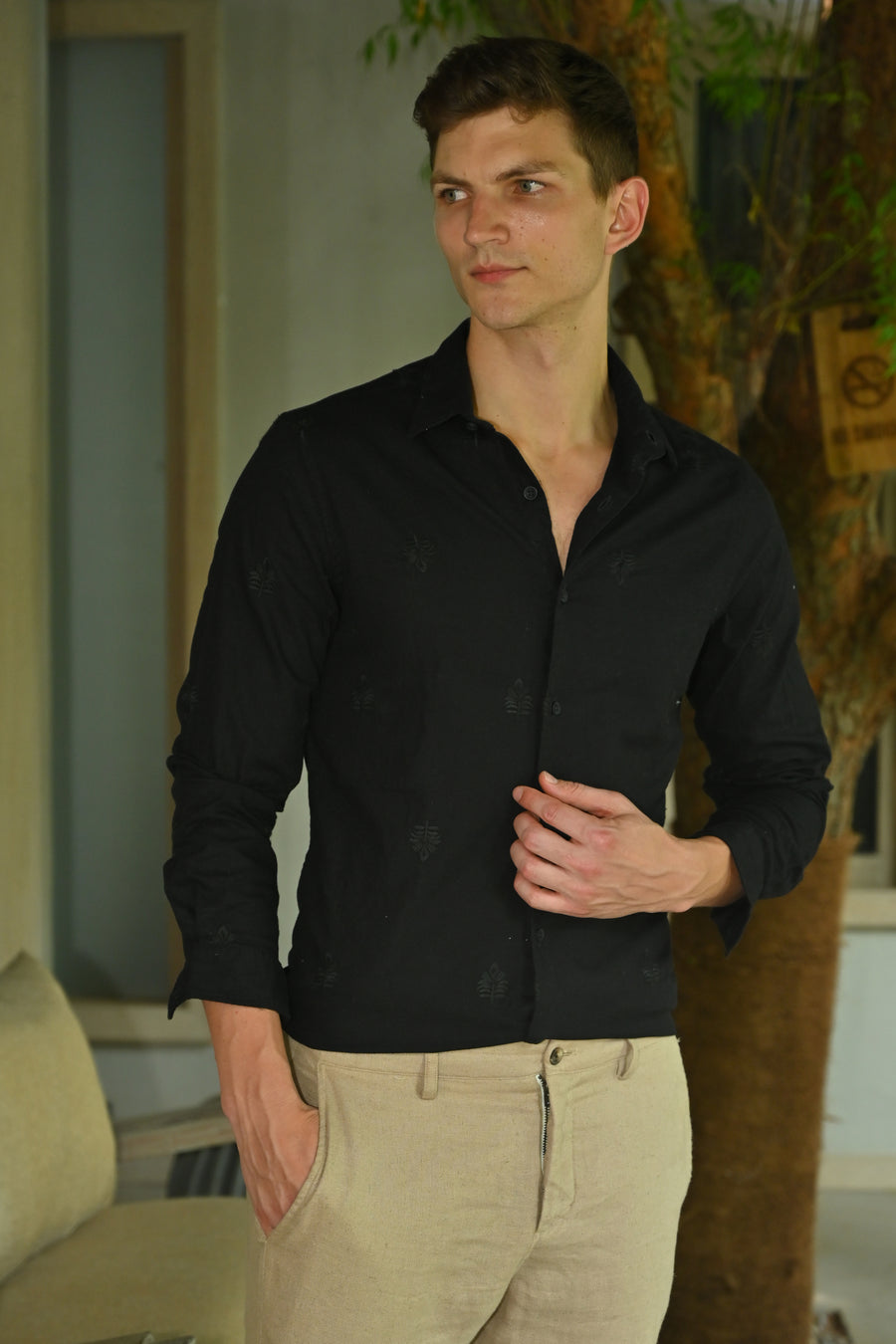 Viva - Linen Embroidered Shirt - Black