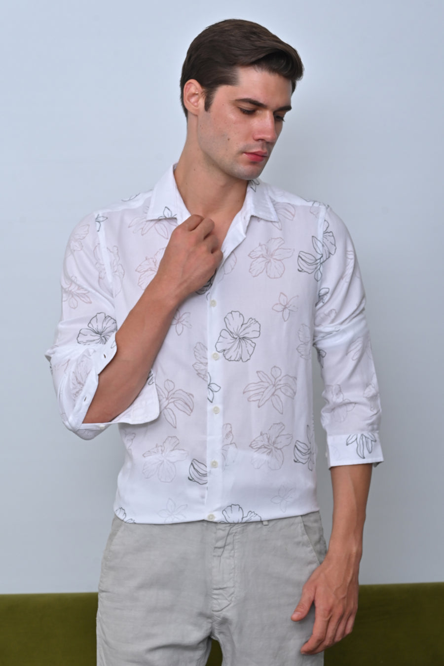 Anri - Floral Brasso Printed Shirt - White