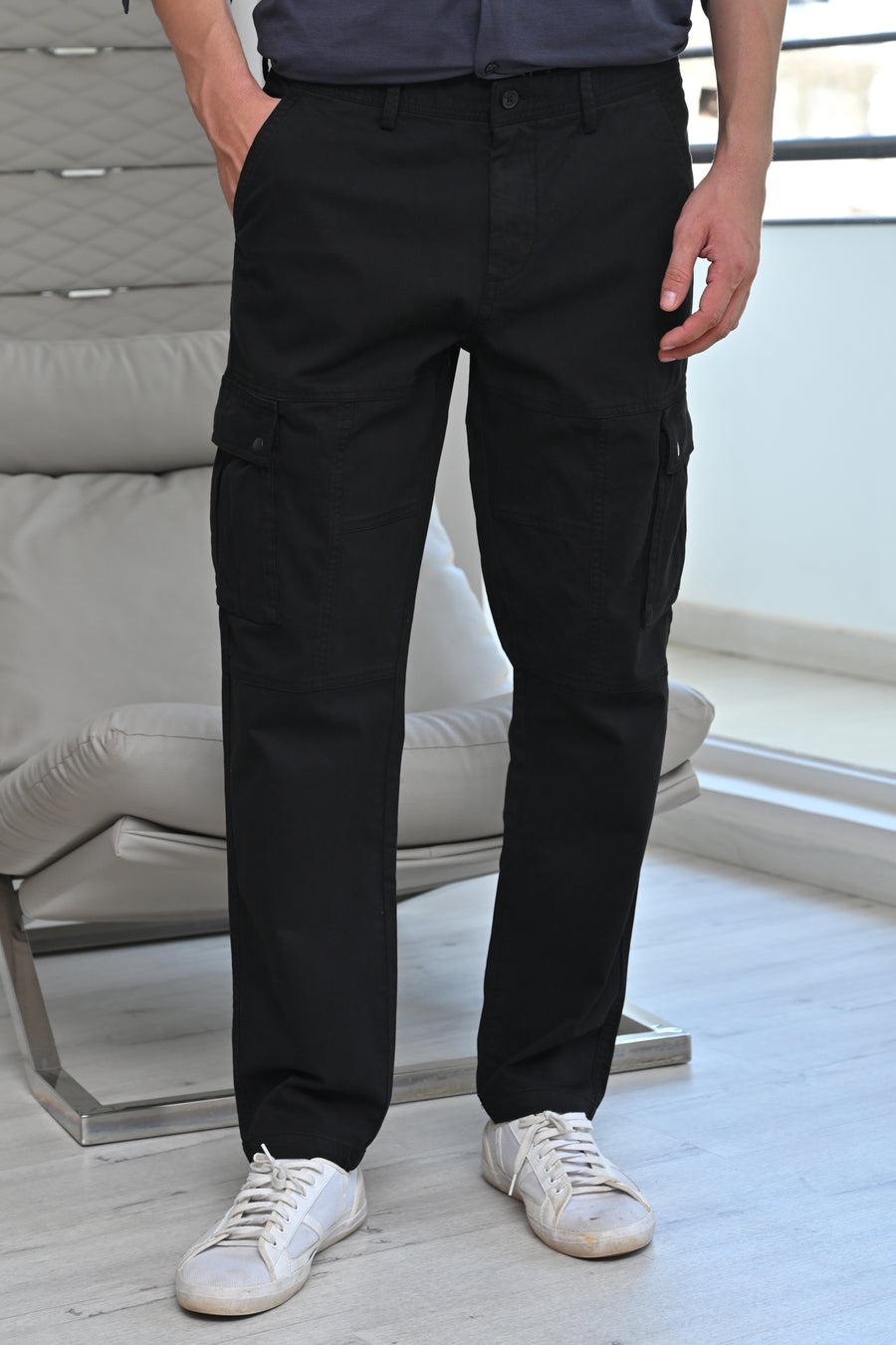 Corolla - Detailed Cargo Trouser- Black