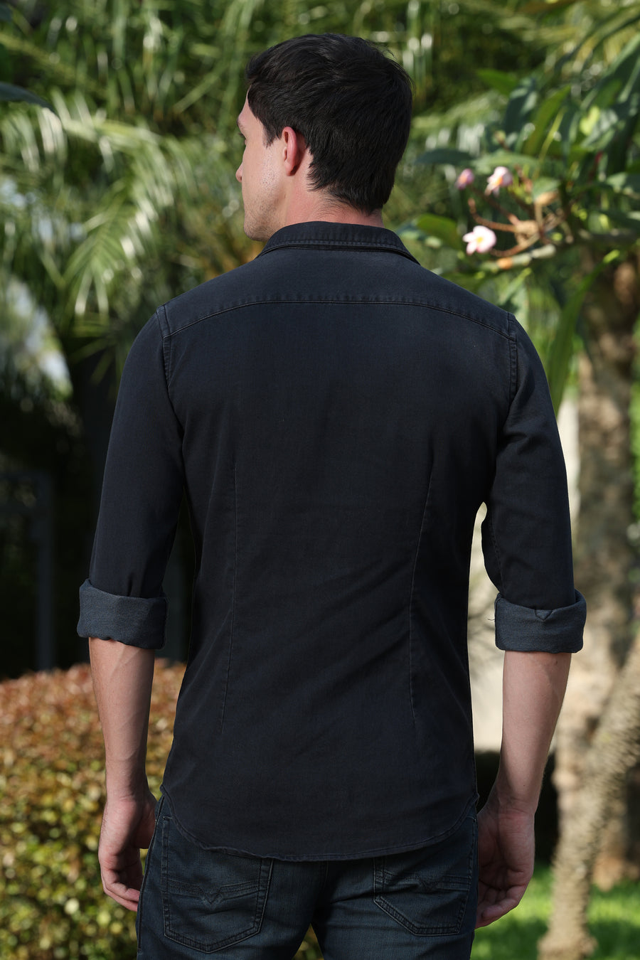 Barney - Pocketed Denim Shirt - black