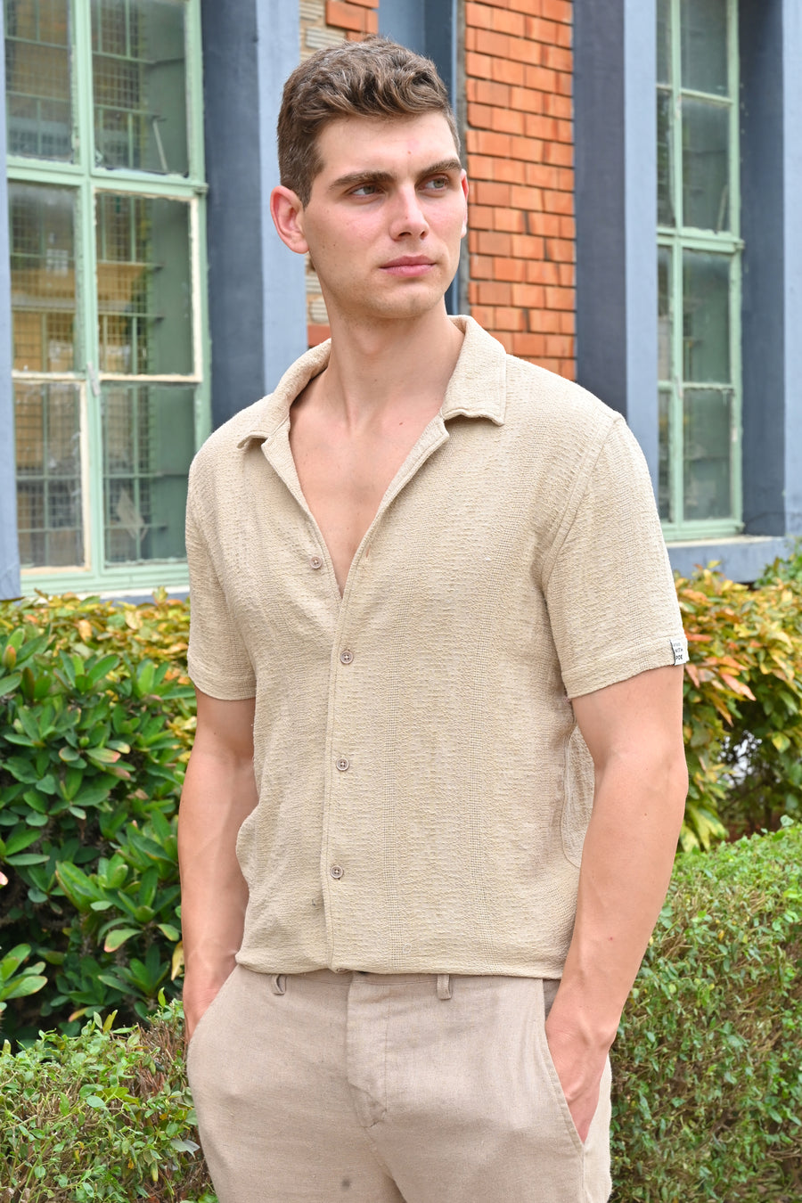 Avrum - Textured Cotton Solid Shirt - Beige