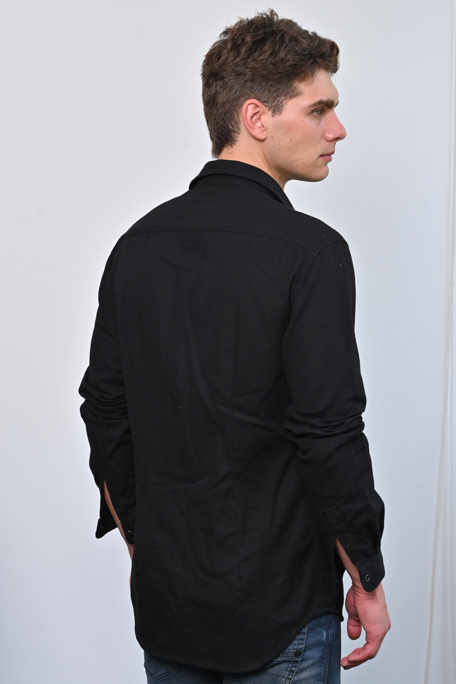 Brogan - Cotton Pocketed Solid Shirt - Black