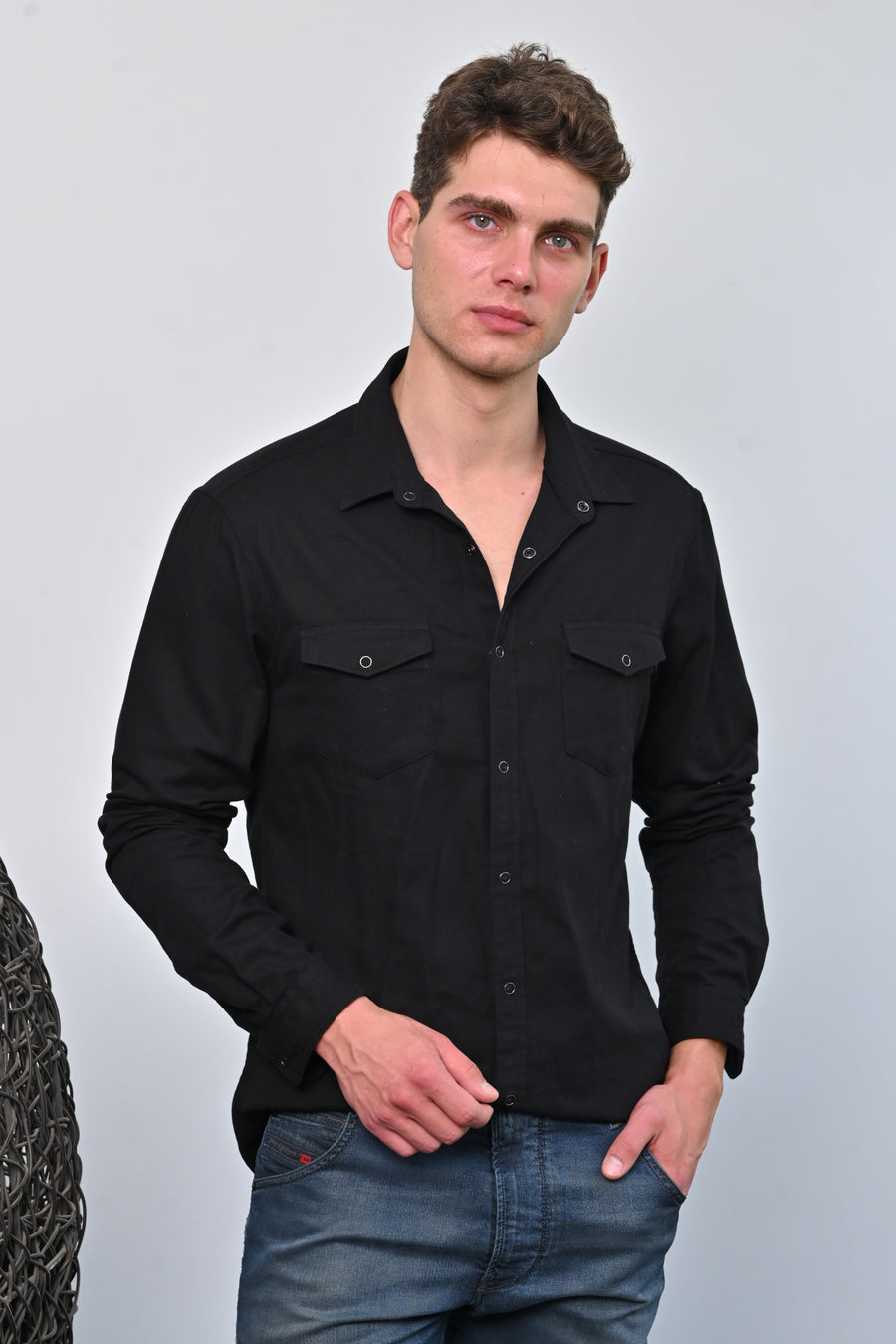 Brogan - Cotton Pocketed Solid Shirt - Black