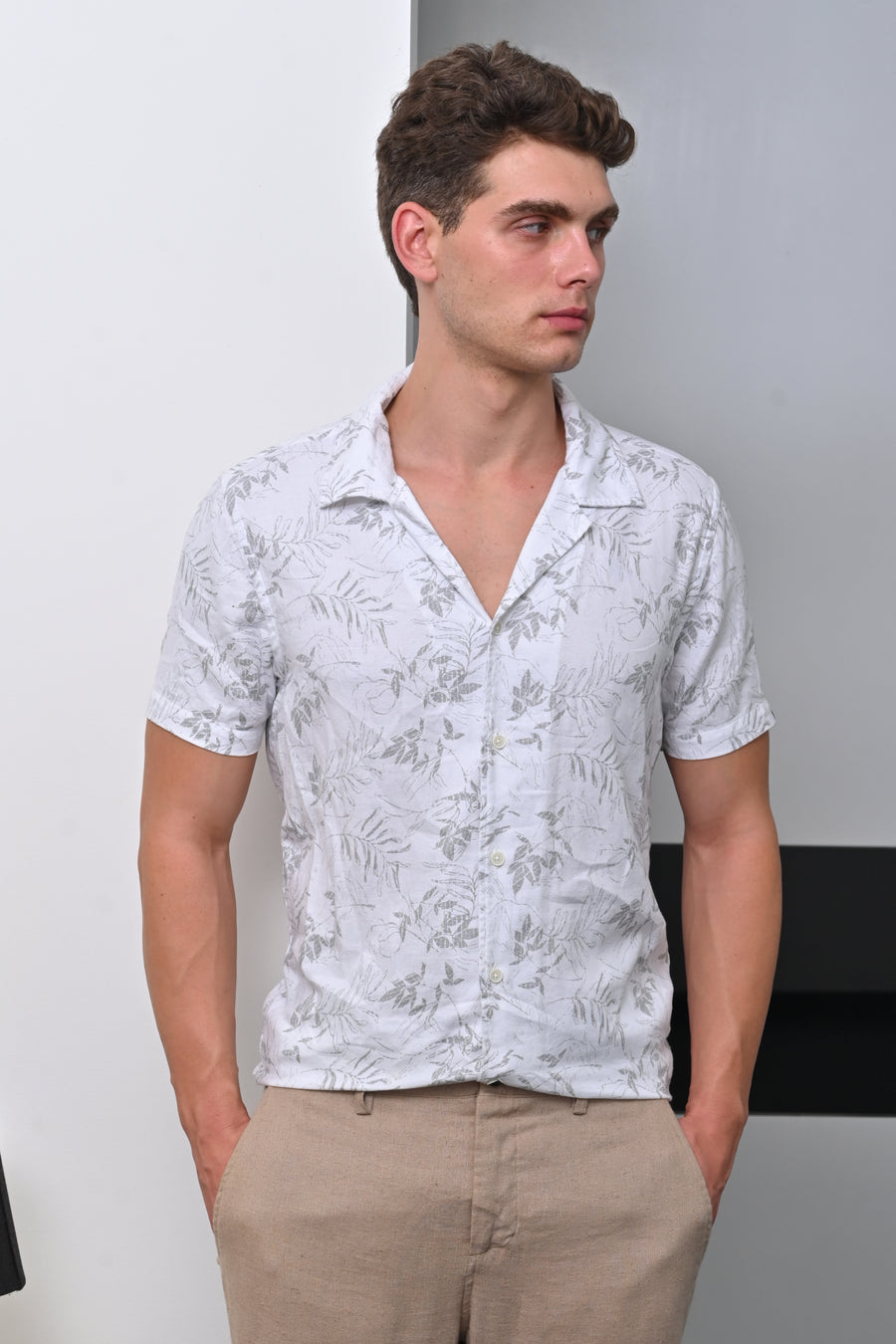 Bahamas - Leaf Printed Shirt - White