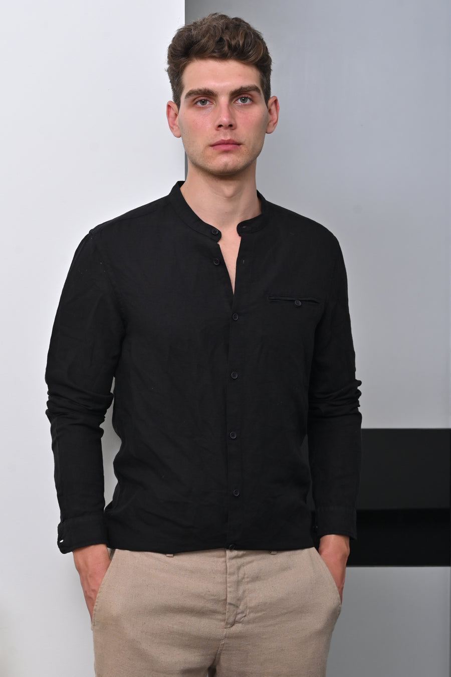 Treasure - Pure Linen Solid Shirt - Black