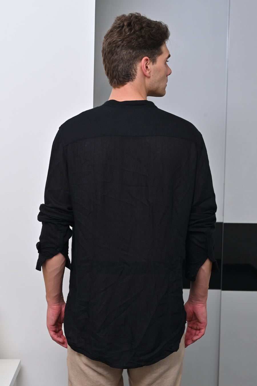 Treasure - Pure Linen Solid Shirt - Black